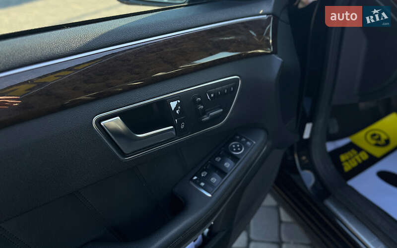 Седан Mercedes-Benz E-Class 2013 в Мукачево