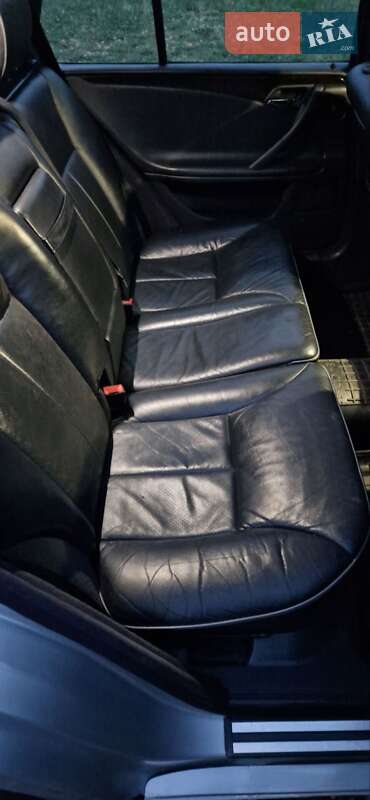 Универсал Mercedes-Benz E-Class 2001 в Косове