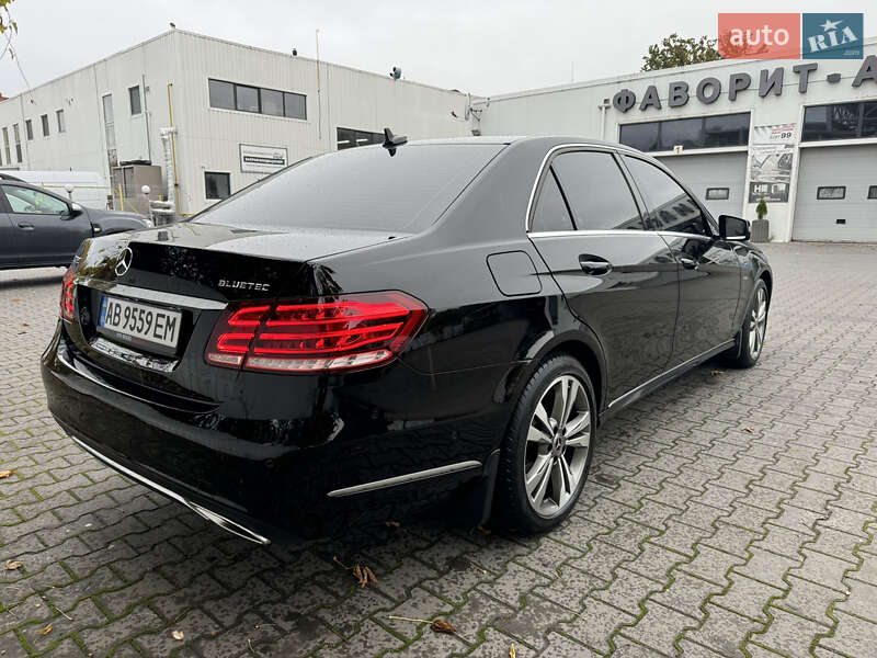 Седан Mercedes-Benz E-Class 2015 в Виннице