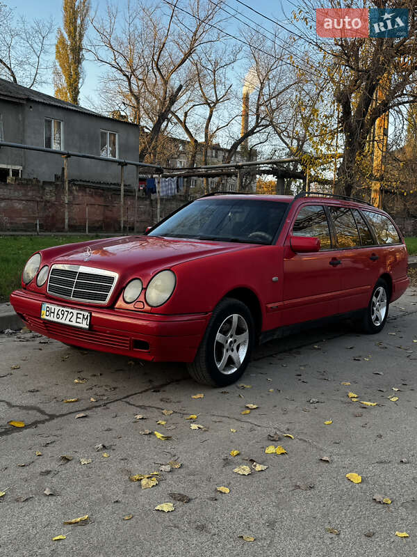 Универсал Mercedes-Benz E-Class 1997 в Одессе