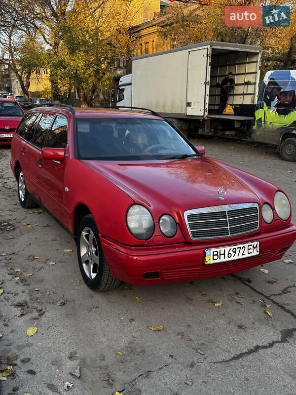 Универсал Mercedes-Benz E-Class 1997 в Одессе