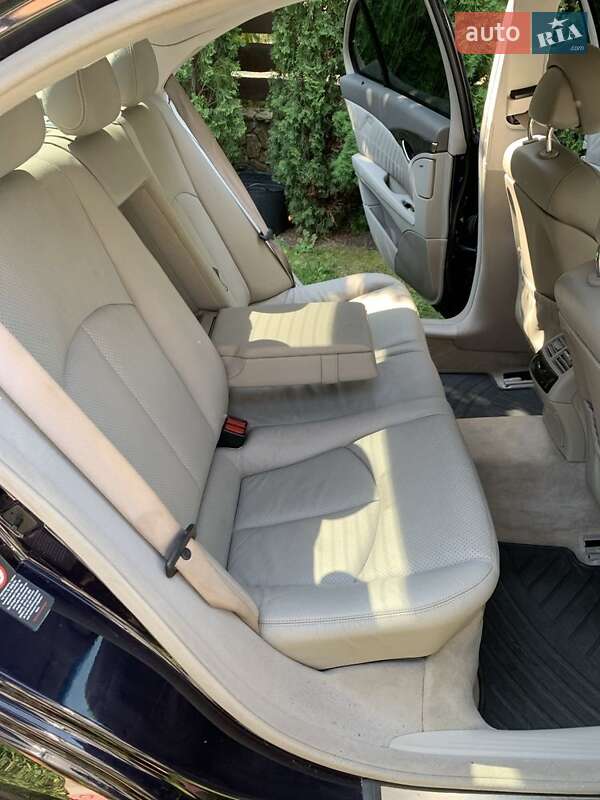 Седан Mercedes-Benz E-Class 2002 в Одессе