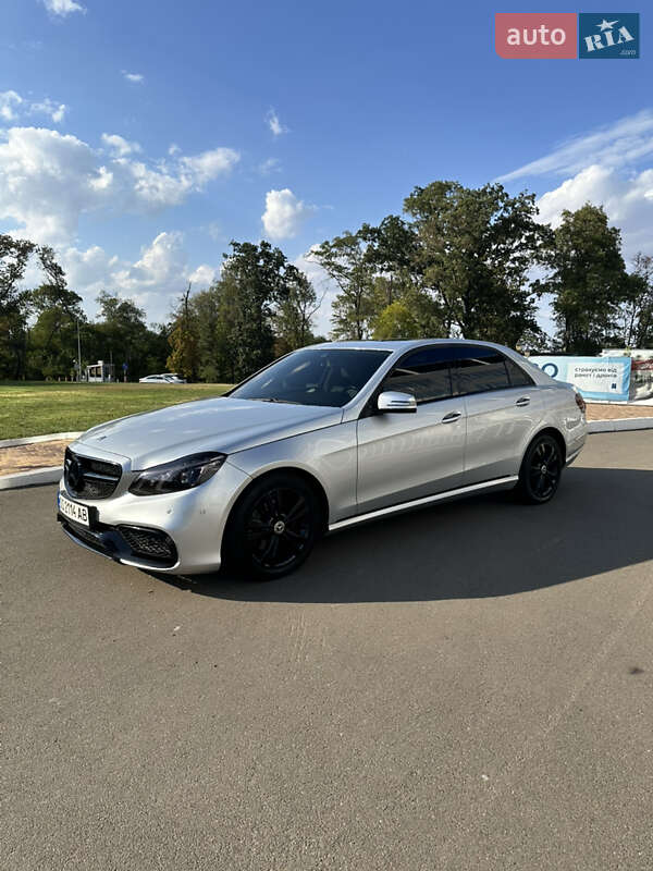 Седан Mercedes-Benz E-Class 2015 в Одессе