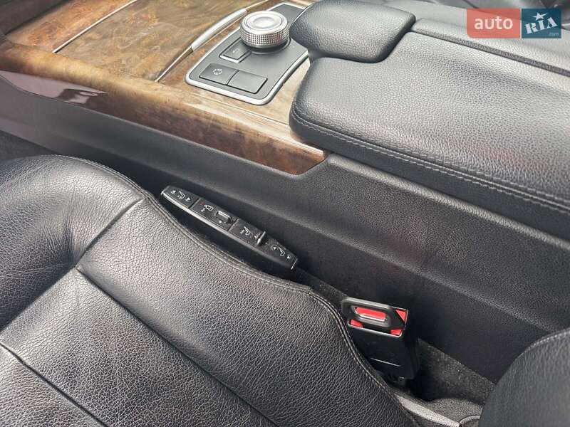 Седан Mercedes-Benz E-Class 2010 в Запоріжжі