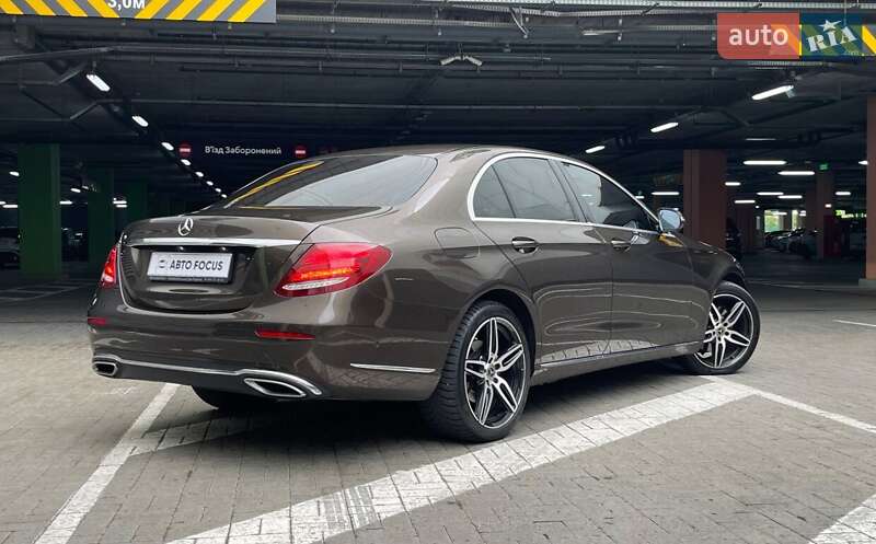 Седан Mercedes-Benz E-Class 2017 в Києві фото 7 Седан Mercedes-Benz E-Class 2017 в Києві