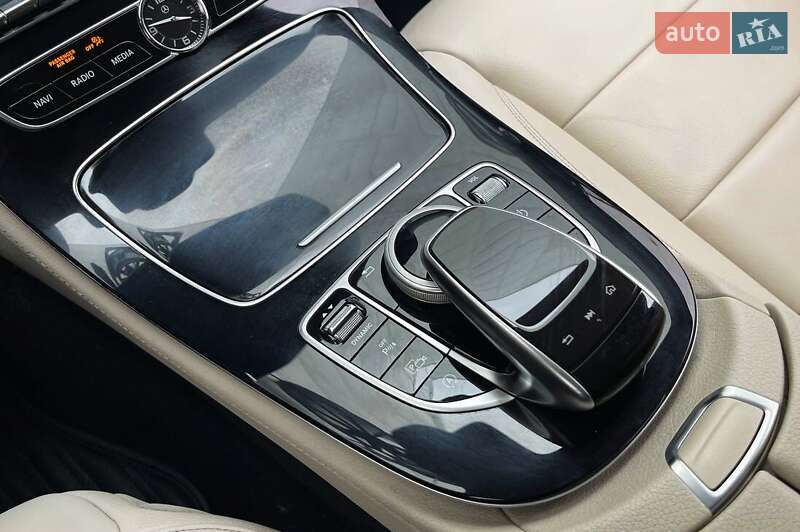 Седан Mercedes-Benz E-Class 2017 в Києві фото 23 Седан Mercedes-Benz E-Class 2017 в Києві