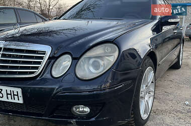 Седан Mercedes-Benz E-Class 2002 в Николаеве