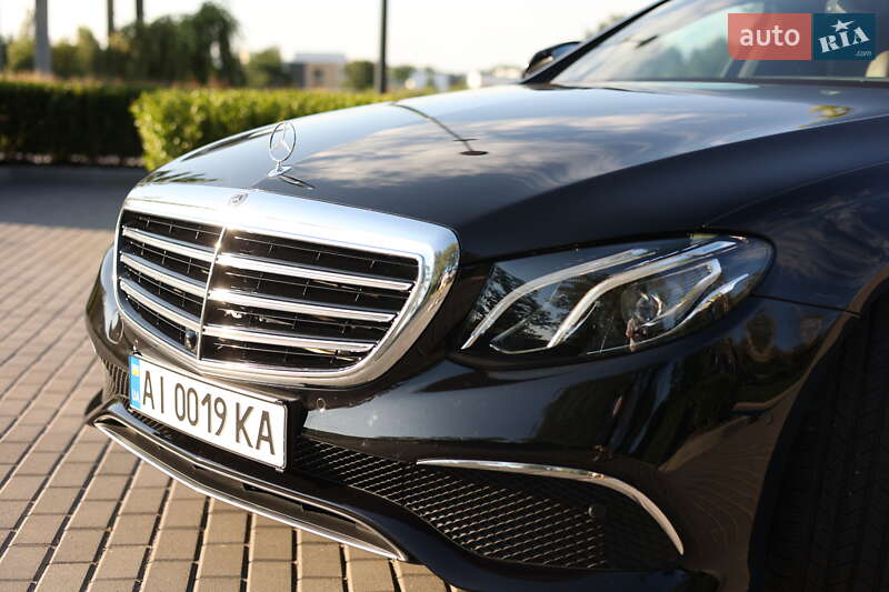 Седан Mercedes-Benz E-Class 2018 в Киеве