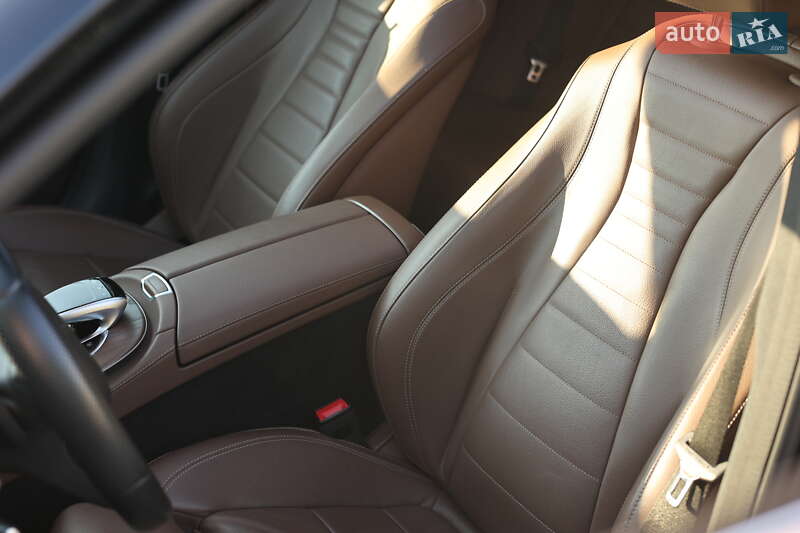 Седан Mercedes-Benz E-Class 2018 в Киеве