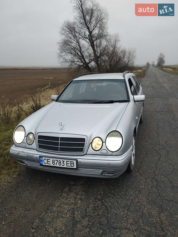 Универсал Mercedes-Benz E-Class 1998 в Киеве