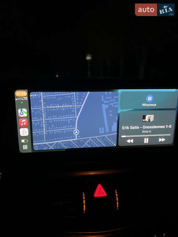 Седан Mercedes-Benz E-Class 2012 в Кропивницькому