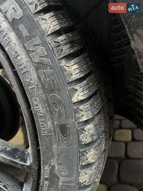 Седан Mercedes-Benz E-Class 2002 в Косові