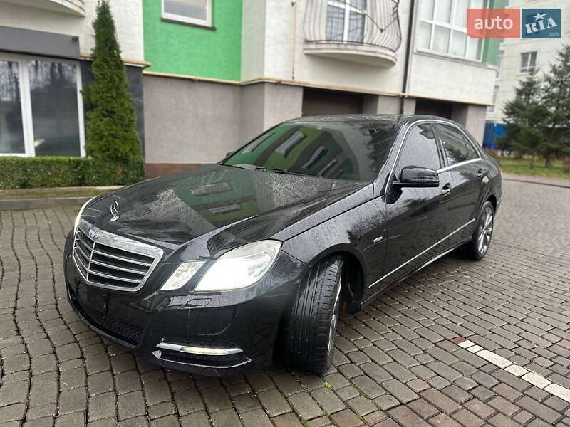 Седан Mercedes-Benz E-Class 2013 в Богородчанах