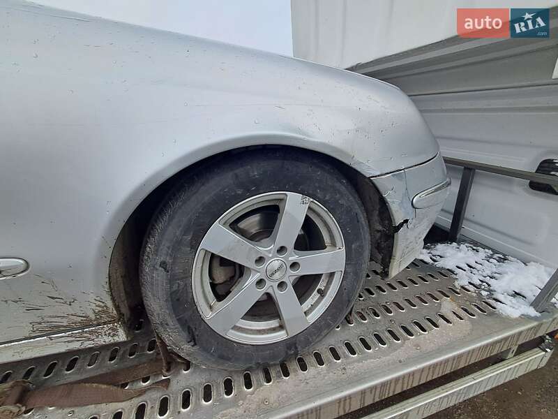 Седан Mercedes-Benz E-Class 2003 в Ковеле