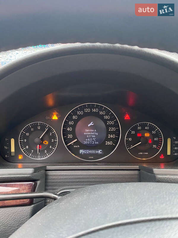 Седан Mercedes-Benz E-Class 2005 в Києві