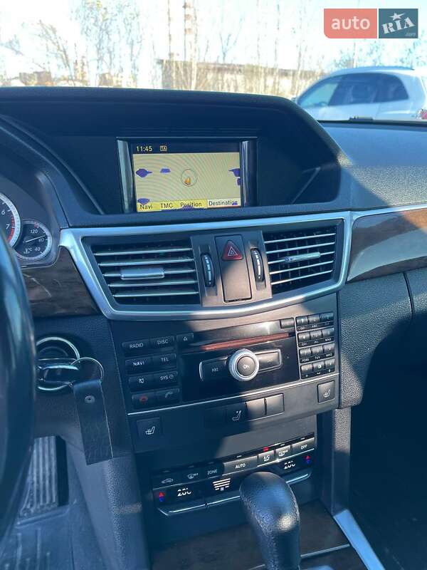 Седан Mercedes-Benz E-Class 2011 в Львові фото 19 Седан Mercedes-Benz E-Class 2011 в Львові