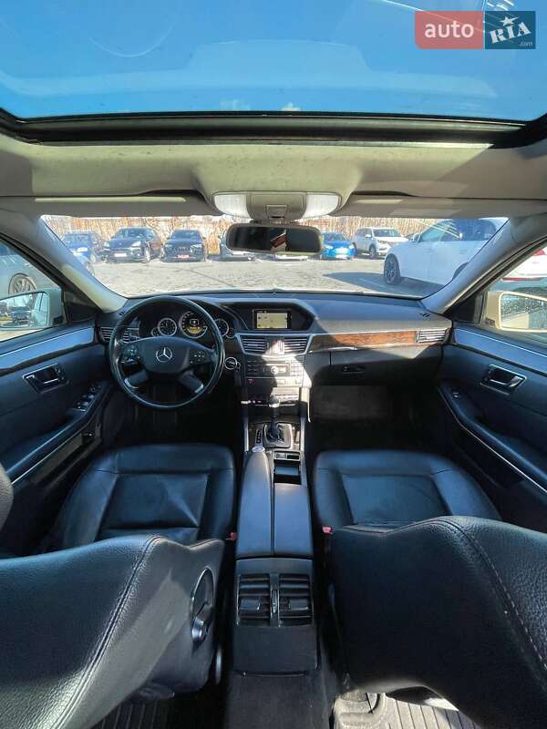 Седан Mercedes-Benz E-Class 2011 в Львові фото 28 Седан Mercedes-Benz E-Class 2011 в Львові