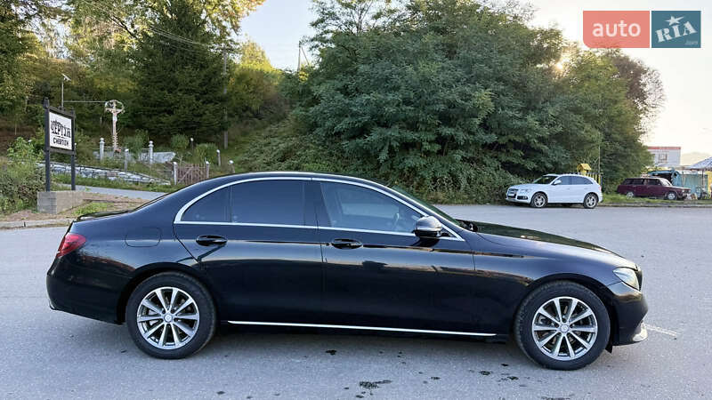 Седан Mercedes-Benz E-Class 2012 в Тячеві