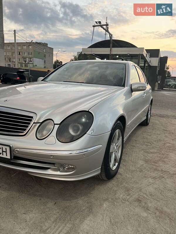 Седан Mercedes-Benz E-Class 2003 в Ковеле