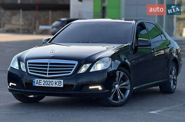 Седан Mercedes-Benz E-Class 2011 в Кривому Розі