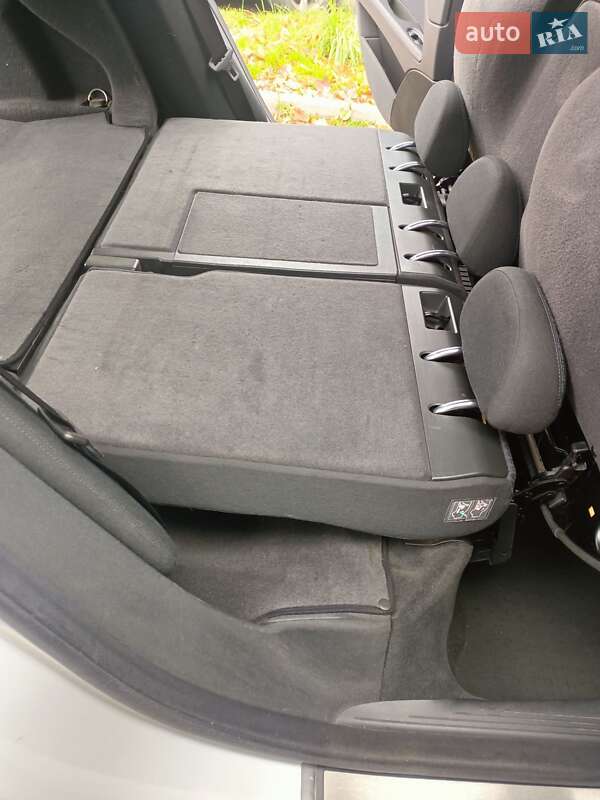 Седан Mercedes-Benz E-Class 2003 в Ивано-Франковске