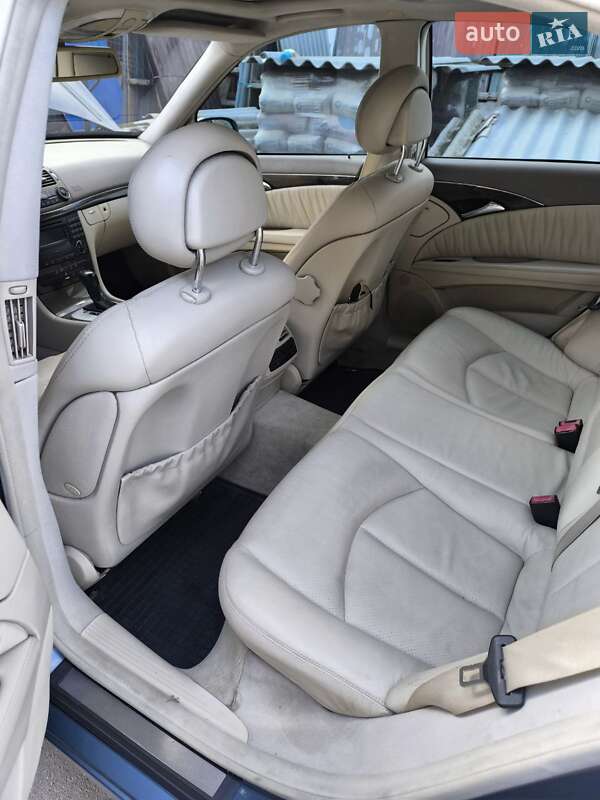 Седан Mercedes-Benz E-Class 2002 в Високопіллі фото 34 Седан Mercedes-Benz E-Class 2002 в Високопіллі