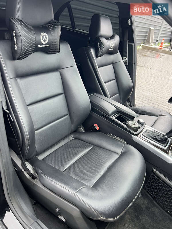 Седан Mercedes-Benz E-Class 2013 в Ковеле