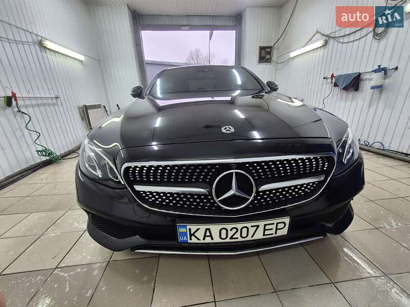 Седан Mercedes-Benz E-Class 2017 в Києві