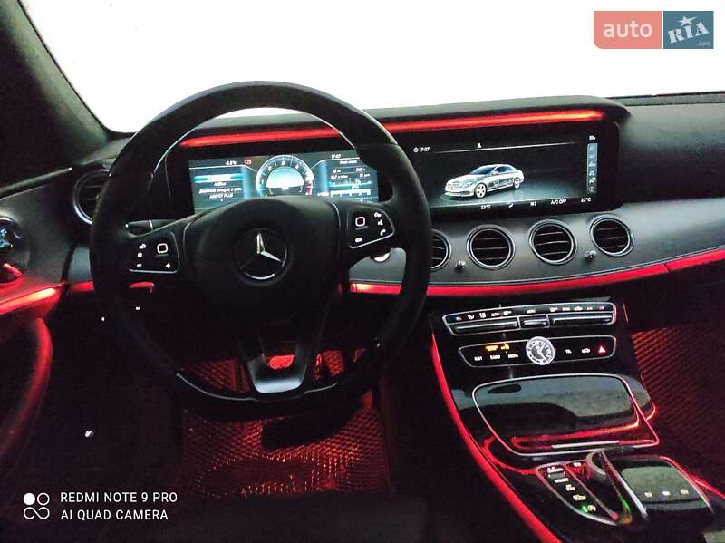 Седан Mercedes-Benz E-Class 2017 в Києві