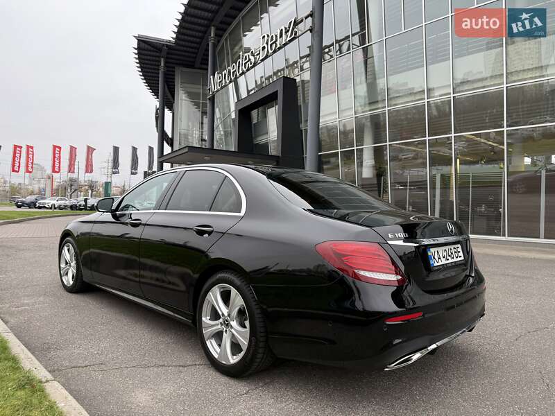 Седан Mercedes-Benz E-Class 2018 в Киеве