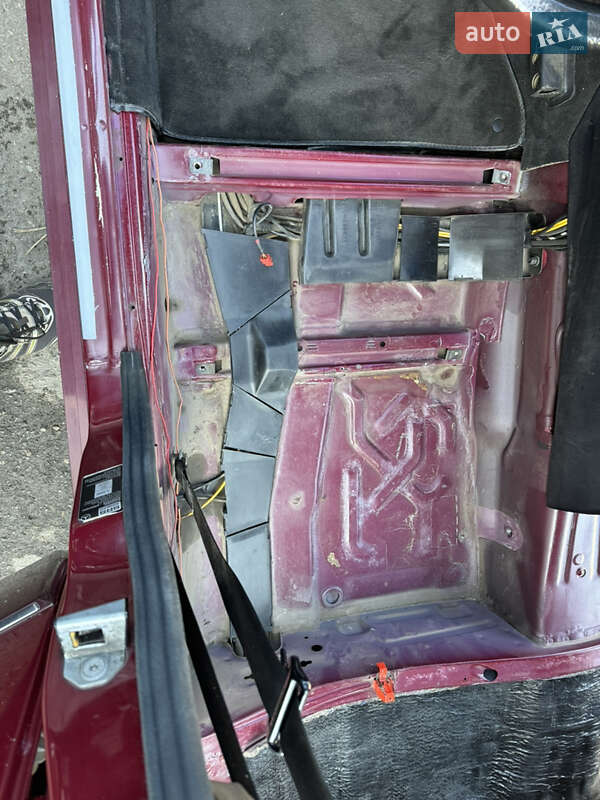 Седан Mercedes-Benz E-Class 1993 в Днепре фото 19 Седан Mercedes-Benz E-Class 1993 в Днепре