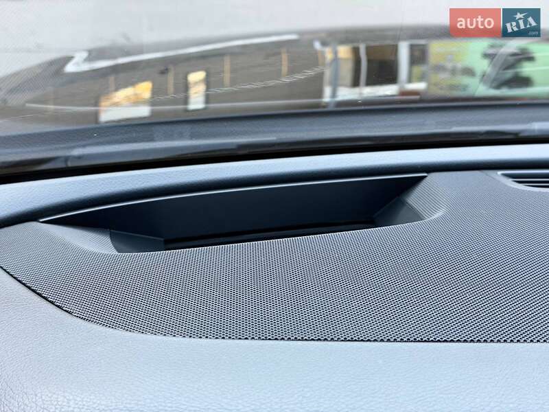 Седан Mercedes-Benz E-Class 2018 в Кривом Роге