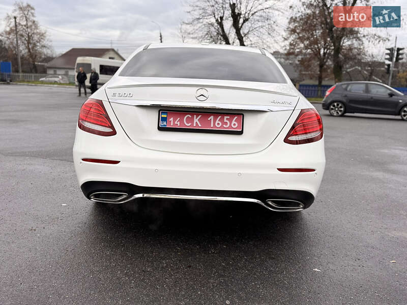 Седан Mercedes-Benz E-Class 2017 в Виннице