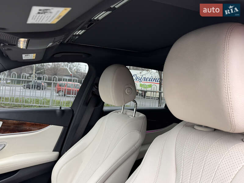 Седан Mercedes-Benz E-Class 2017 в Виннице