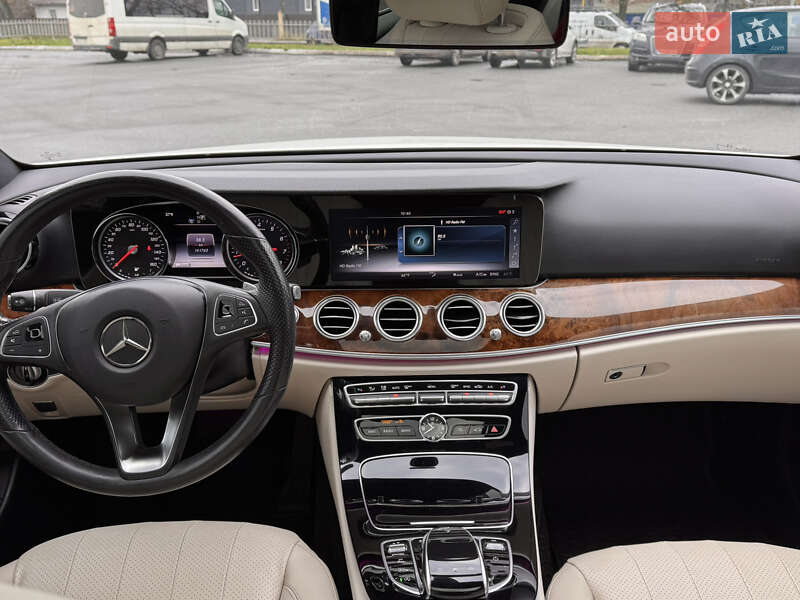 Седан Mercedes-Benz E-Class 2017 в Виннице
