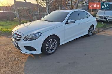 Седан Mercedes-Benz E-Class 2013 в Николаеве