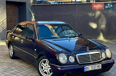 Седан Mercedes-Benz E-Class 1997 в Ивано-Франковске