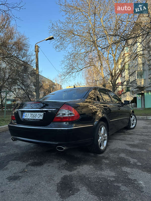 Седан Mercedes-Benz E-Class 2008 в Смеле