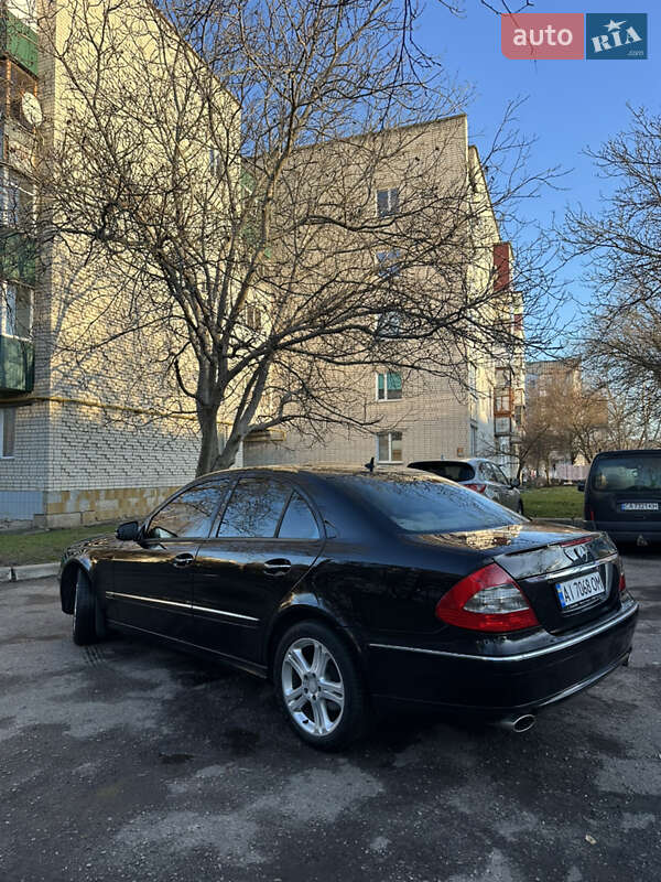 Седан Mercedes-Benz E-Class 2008 в Смеле