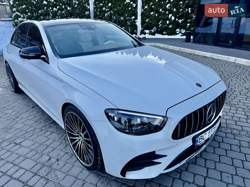 Седан Mercedes-Benz E-Class 2019 в Львові