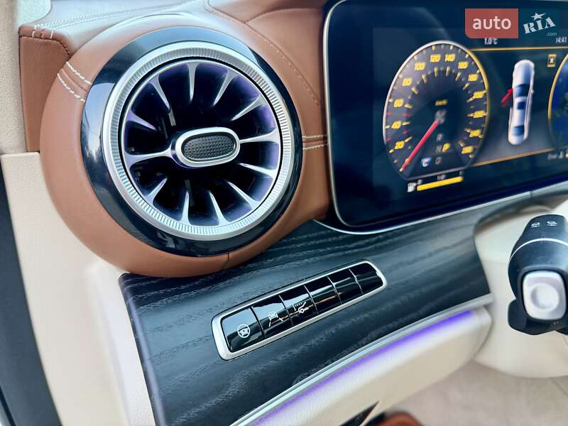 Седан Mercedes-Benz E-Class 2019 в Львові