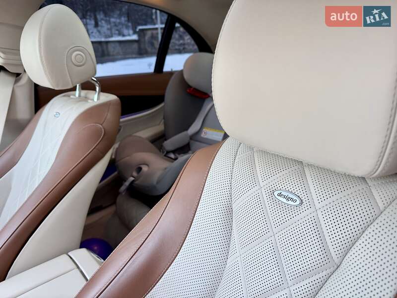 Седан Mercedes-Benz E-Class 2019 в Львові