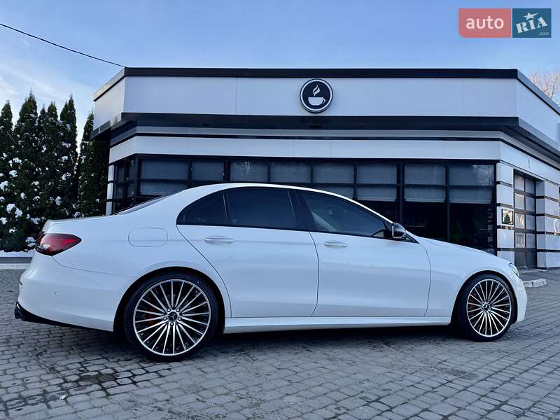 Седан Mercedes-Benz E-Class 2019 в Львові