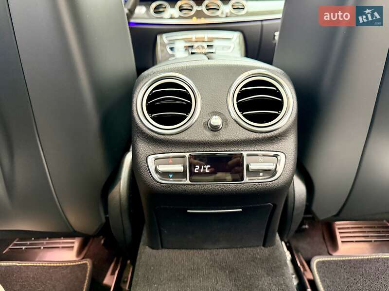 Седан Mercedes-Benz E-Class 2018 в Дніпрі