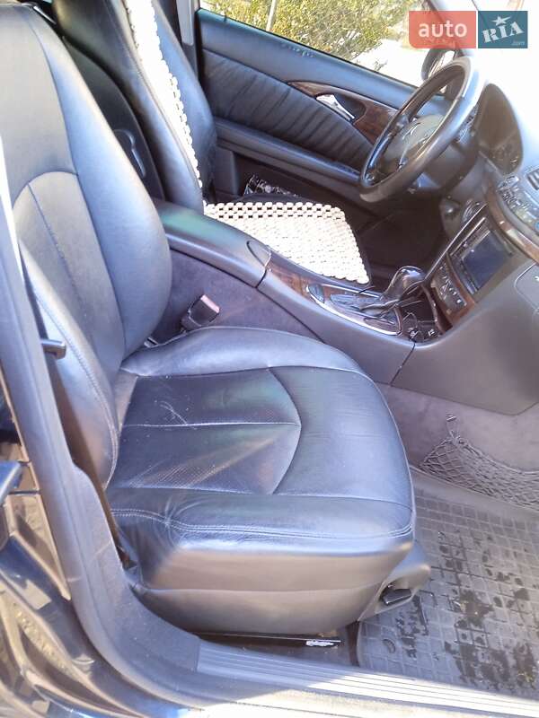 Седан Mercedes-Benz E-Class 2006 в Новому Розділі фото 18 Седан Mercedes-Benz E-Class 2006 в Новому Розділі