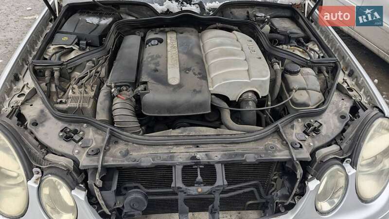 Седан Mercedes-Benz E-Class 2003 в Луцьку