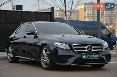 Седан Mercedes-Benz E-Class 2017 в Киеве