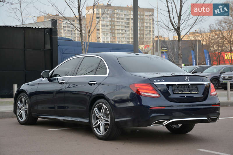 Седан Mercedes-Benz E-Class 2017 в Киеве фото 13 Седан Mercedes-Benz E-Class 2017 в Киеве