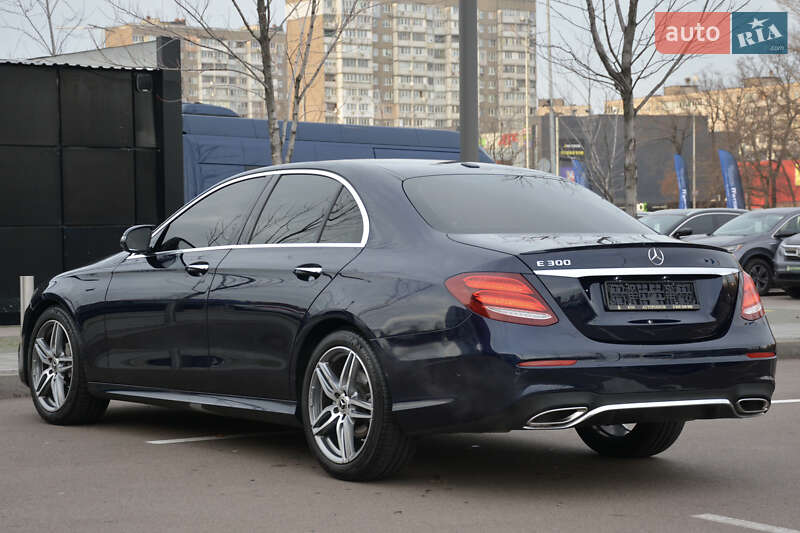 Седан Mercedes-Benz E-Class 2017 в Киеве фото 14 Седан Mercedes-Benz E-Class 2017 в Киеве