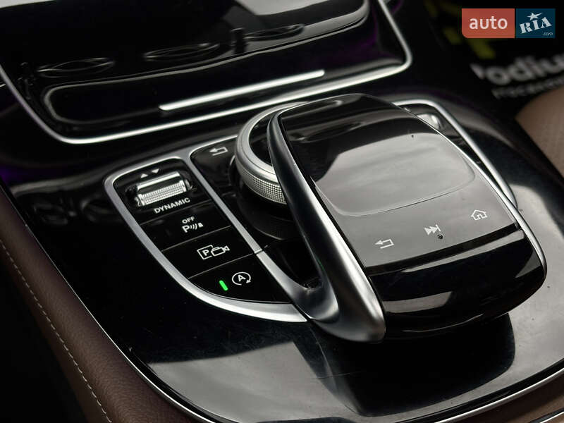 Седан Mercedes-Benz E-Class 2017 в Киеве фото 36 Седан Mercedes-Benz E-Class 2017 в Киеве